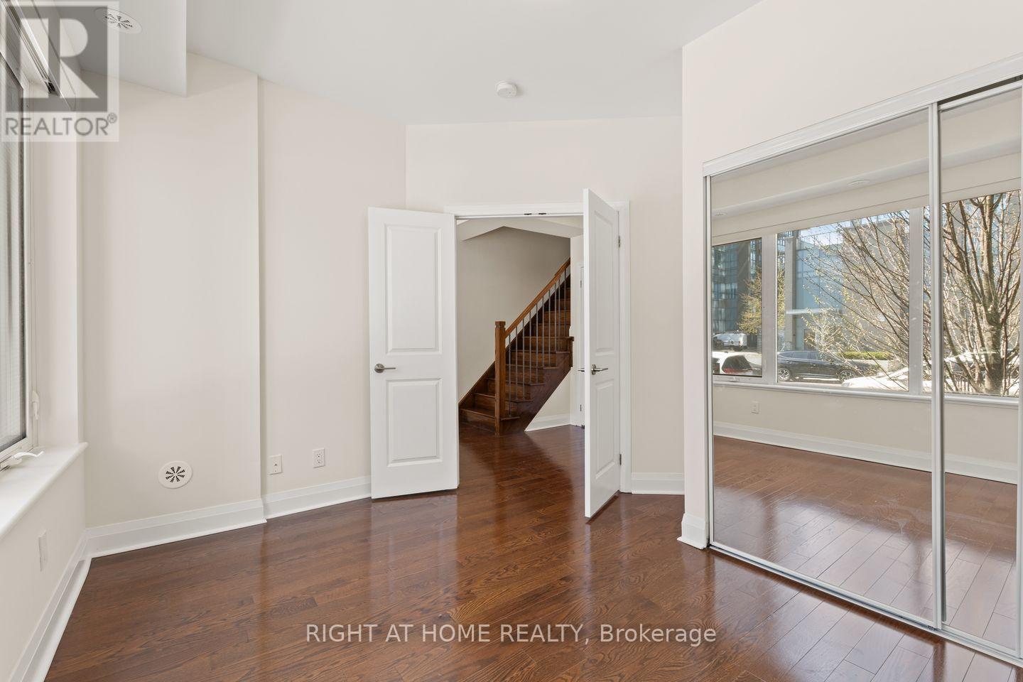3 - 5030 Four Springs Avenue, Mississauga, Ontario  L5R 0E9 - Photo 7 - W13106374