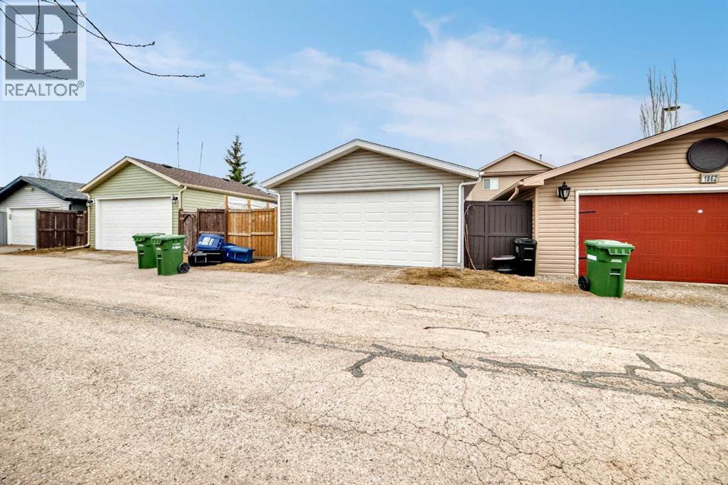 1858 Sagewood Link SW, Airdrie, Alberta  T4B 3A8 - Photo 38 - A2299526
