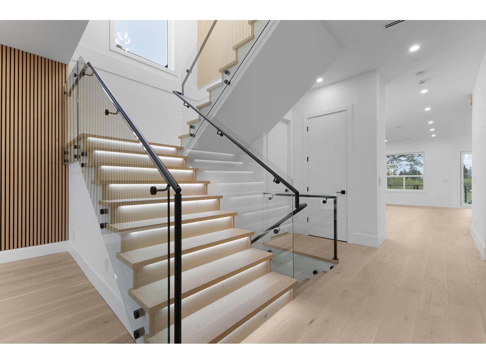 15448 76b Avenue, Surrey, British Columbia  V3S 3P3 - Photo 11 - R3113678
