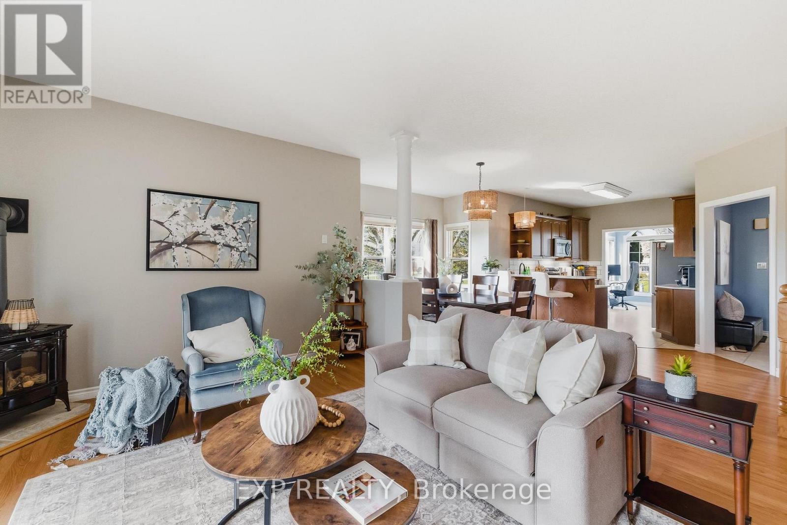 89 Andrews Drive, Mapleton, Ontario  N0G 1P0 - Photo 11 - X13106362