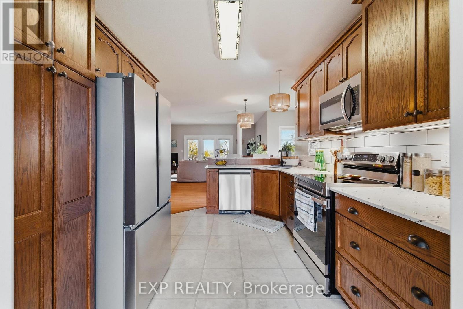 89 Andrews Drive, Mapleton, Ontario  N0G 1P0 - Photo 17 - X13106362