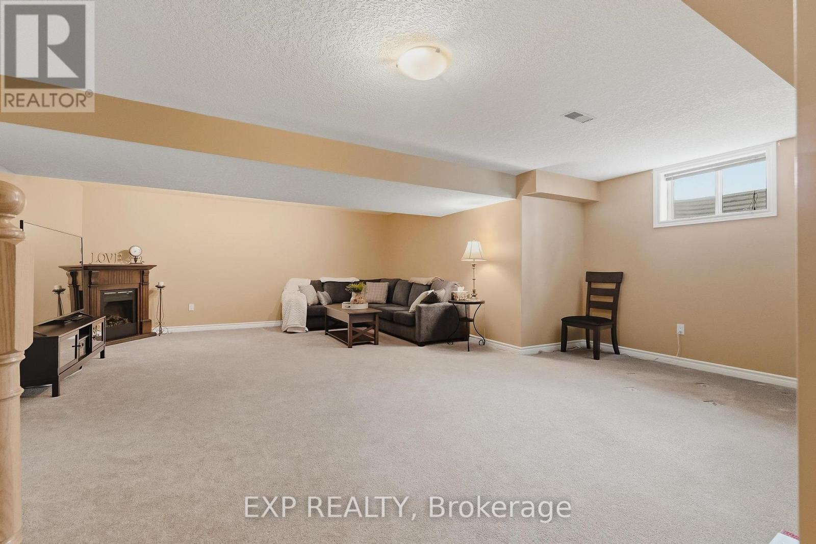 89 Andrews Drive, Mapleton, Ontario  N0G 1P0 - Photo 28 - X13106362
