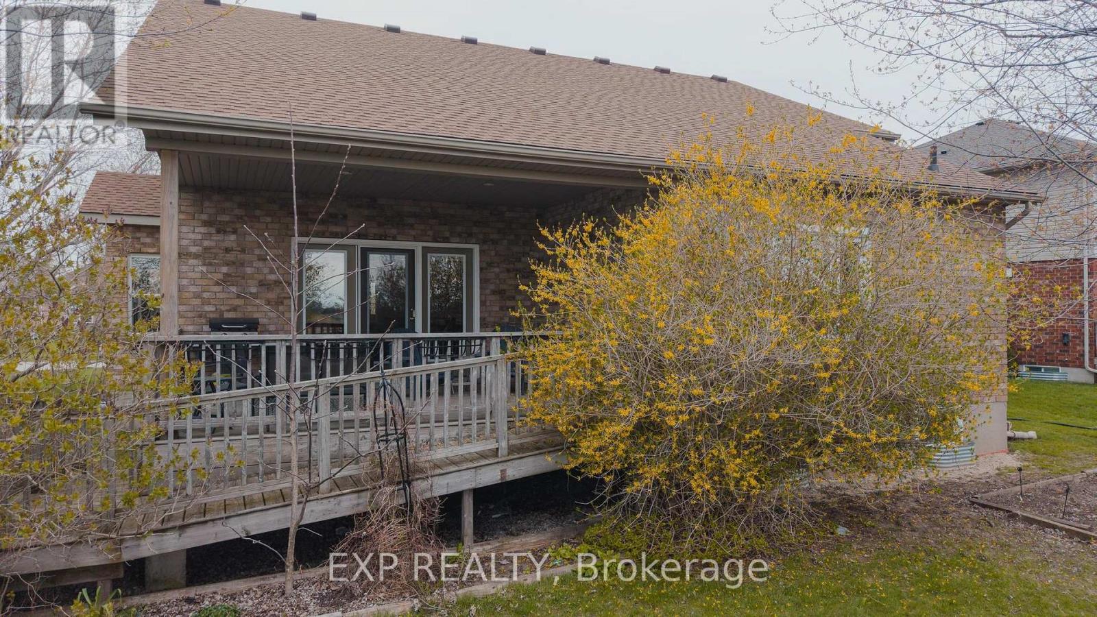 89 Andrews Drive, Mapleton, Ontario  N0G 1P0 - Photo 33 - X13106362