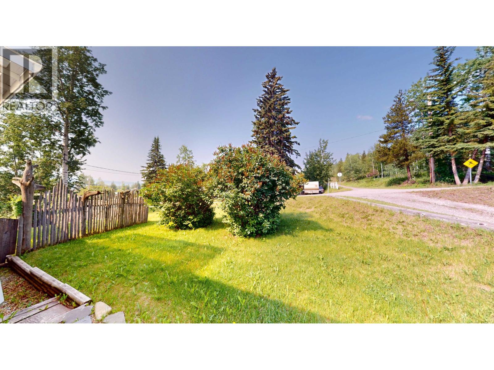 10719 Dr Greene Street, Hudsons Hope, British Columbia  V0C 1V0 - Photo 32 - R3016245
