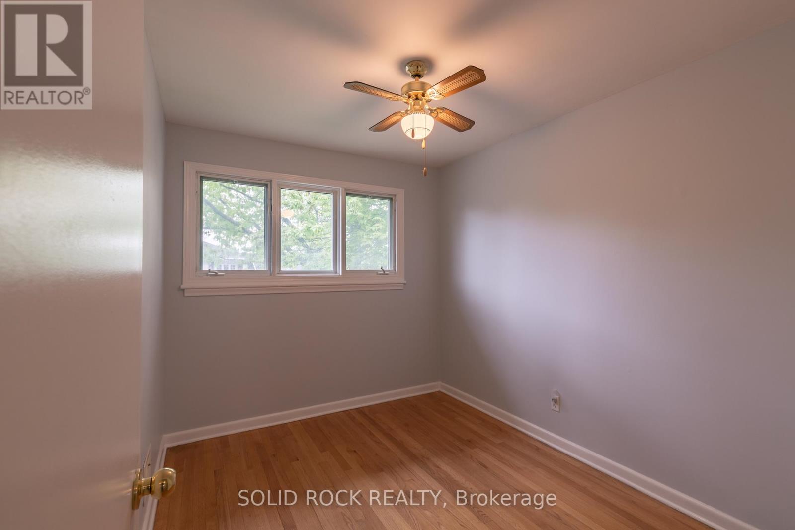 Unit 1 - 2763 Kelly Avenue, Ottawa, Ontario  K2B 7V2 - Photo 11 - X13106384