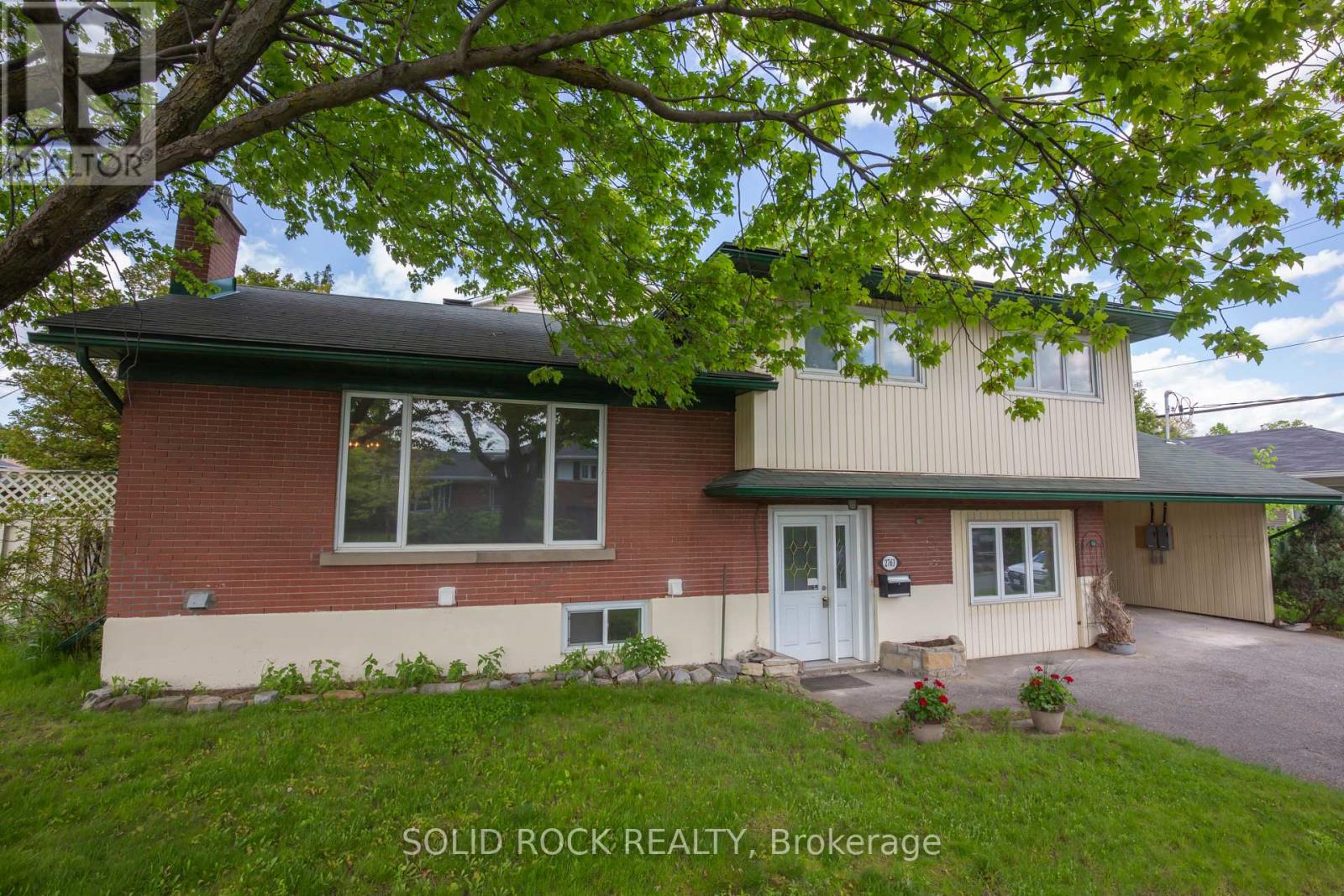 Unit 1 - 2763 Kelly Avenue, Ottawa, Ontario  K2B 7V2 - Photo 2 - X13106384