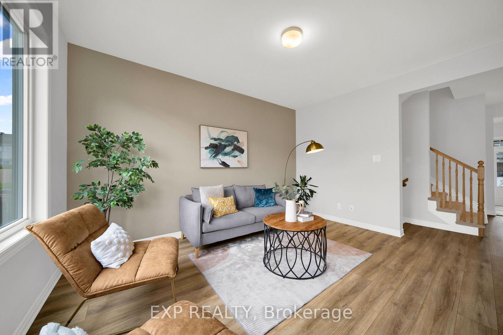 422 Cope Drive, Ottawa, Ontario  K2V 0P8 - Photo 3 - X13106428