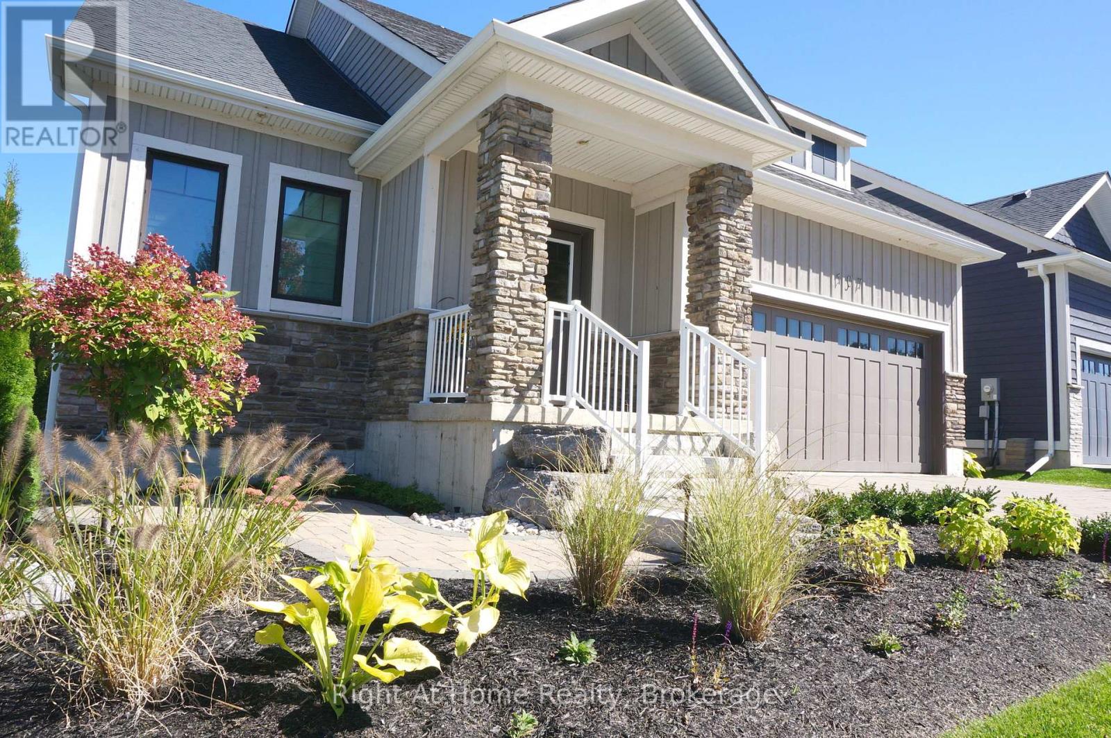 107 Beacon Drive, Blue Mountains, Ontario  N0H 2P0 - Photo 3 - X13106424