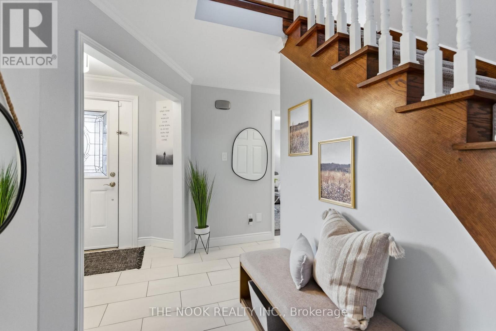 10 Linden Lane, Whitchurch-Stouffville, Ontario  L4A 5S1 - Photo 6 - N13106438
