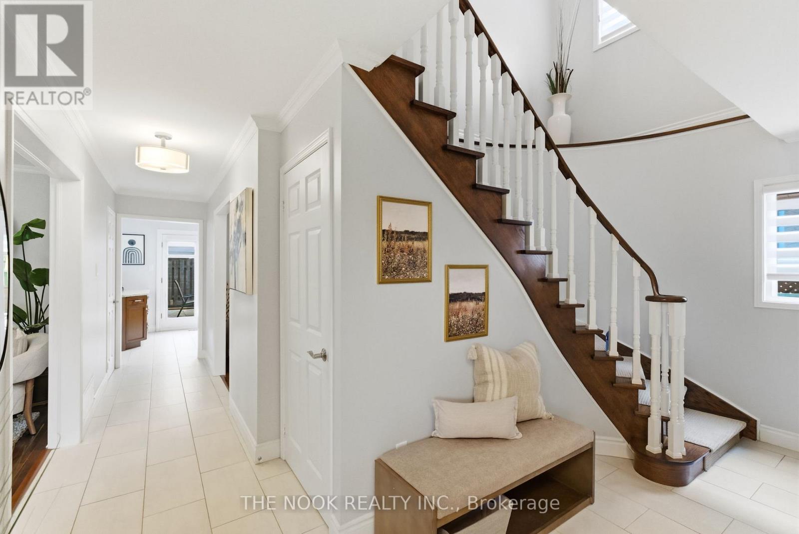 10 Linden Lane, Whitchurch-Stouffville, Ontario  L4A 5S1 - Photo 7 - N13106438