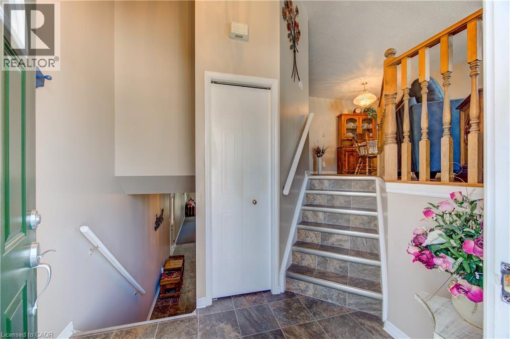441 Nelson Street, Stratford, Ontario  N5A 2K9 - Photo 3 - 40827045