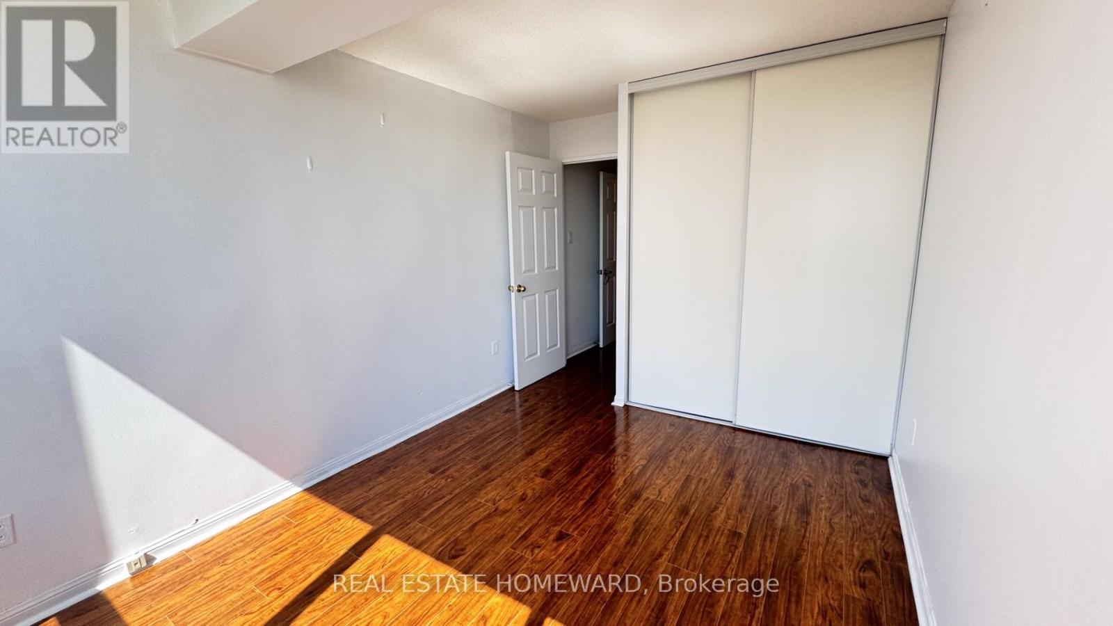 2012 - 101 Subway Crescent, Toronto, Ontario  M9B 6K4 - Photo 20 - W13106444