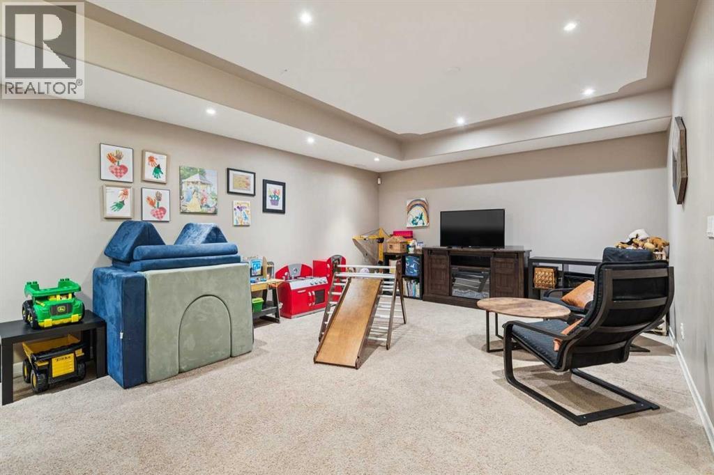 444 Royal Oak Circle Nw, Calgary, Alberta  T3G 4X8 - Photo 34 - A2309423