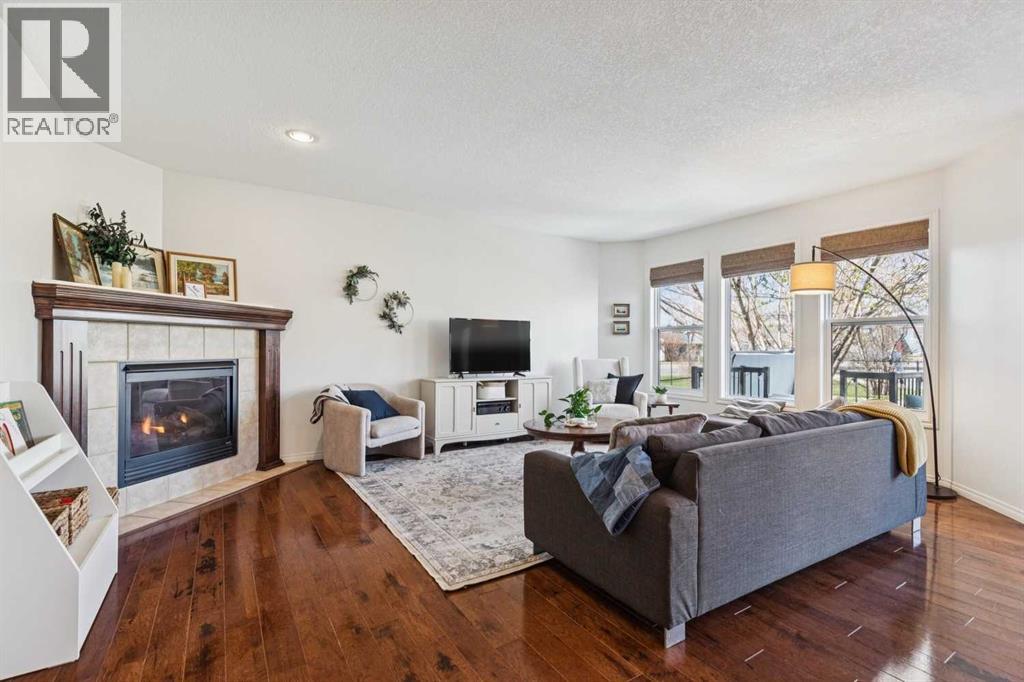 444 Royal Oak Circle Nw, Calgary, Alberta  T3G 4X8 - Photo 10 - A2309423