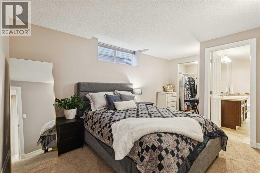 444 Royal Oak Circle Nw, Calgary, Alberta  T3G 4X8 - Photo 35 - A2309423