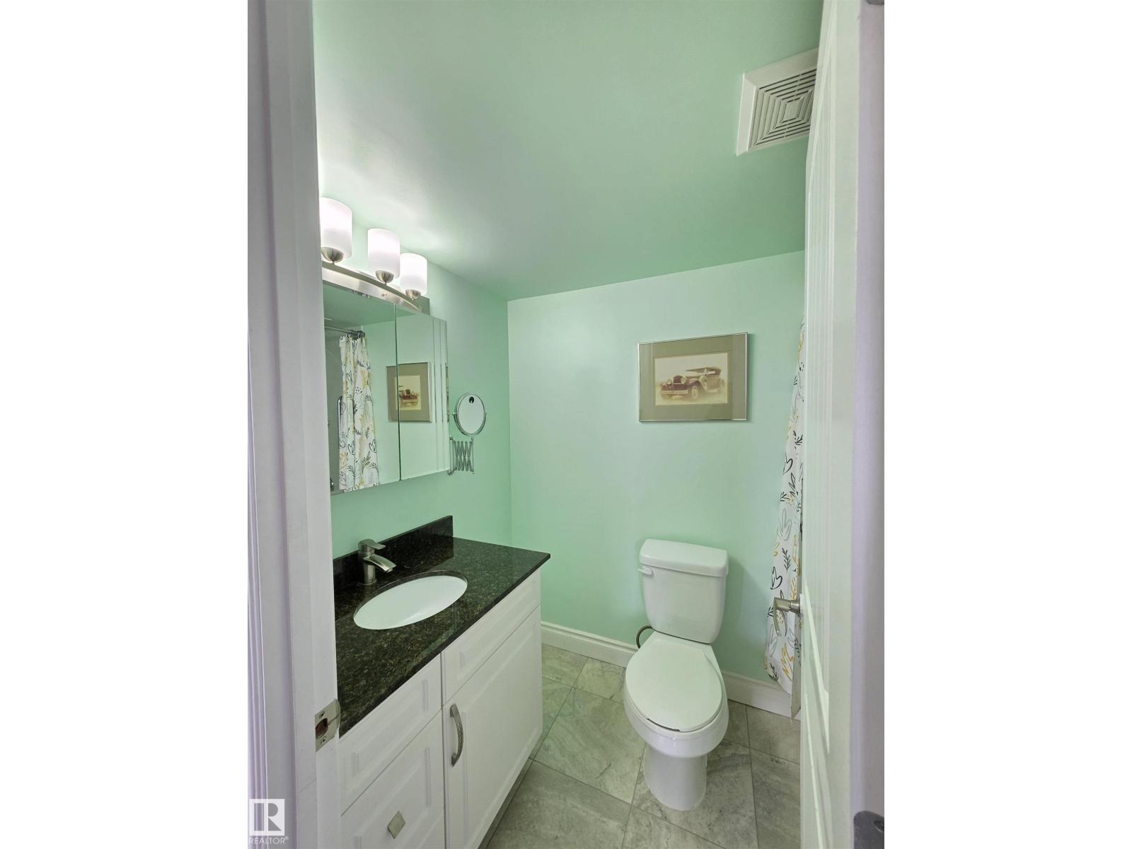 #1201 10135 Saskatchewan Dr Nw, Edmonton, Alberta  T6E 4Y9 - Photo 15 - E4486783