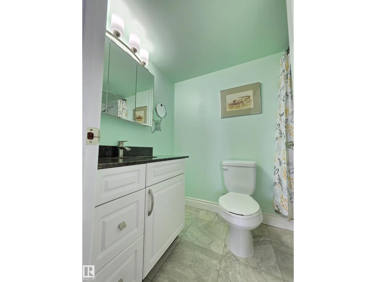 #1201 10135 Saskatchewan Dr Nw, Edmonton, Alberta  T6E 4Y9 - Photo 16 - E4486783