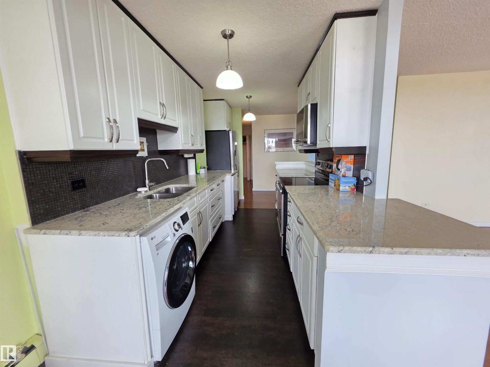 #1201 10135 Saskatchewan Dr Nw, Edmonton, Alberta  T6E 4Y9 - Photo 28 - E4486783