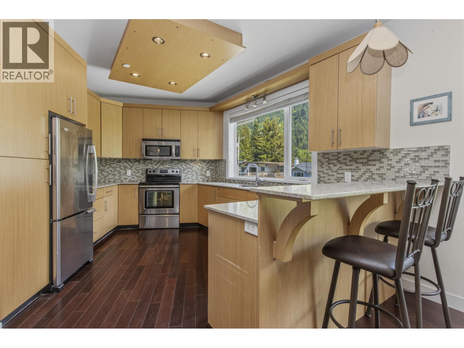 208 1909 Maple Drive, Squamish, British Columbia  V8B 0T1 - Photo 6 - R3121577