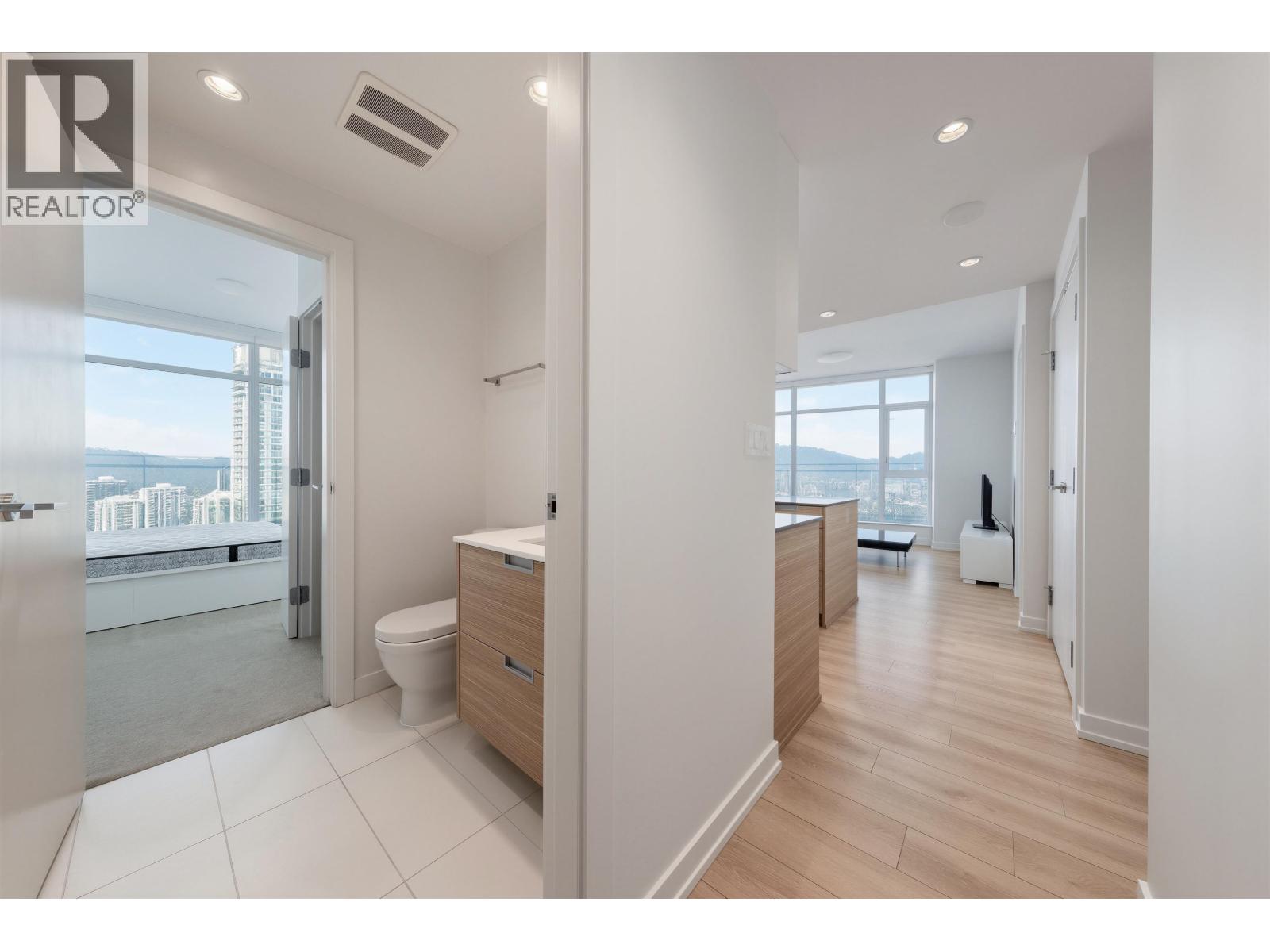 3503 4688 Kingsway, Burnaby, British Columbia  V5H 0E9 - Photo 9 - R3077939