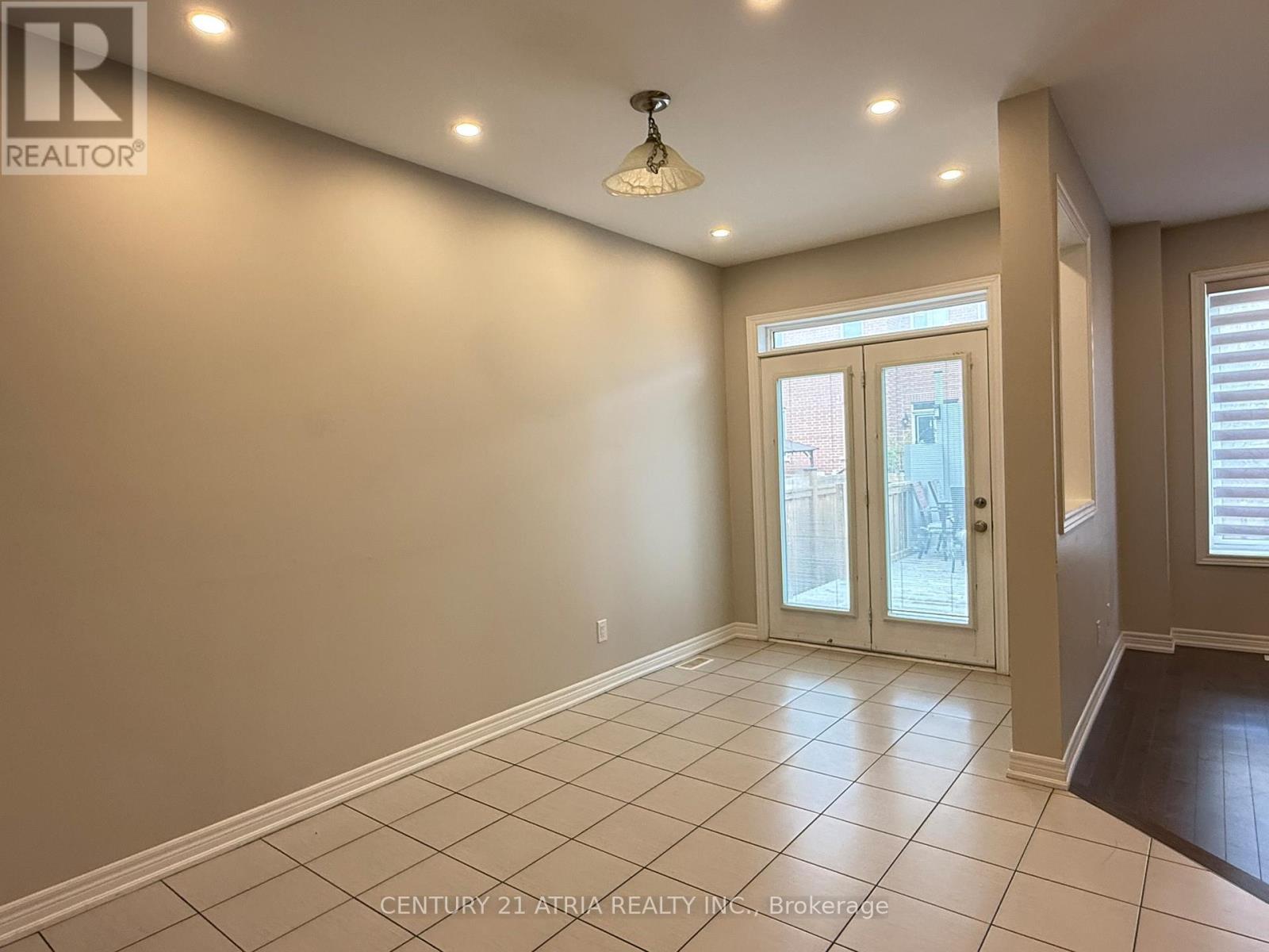 52 Luzon Avenue, Markham, Ontario  L6B 1N6 - Photo 12 - N13104664