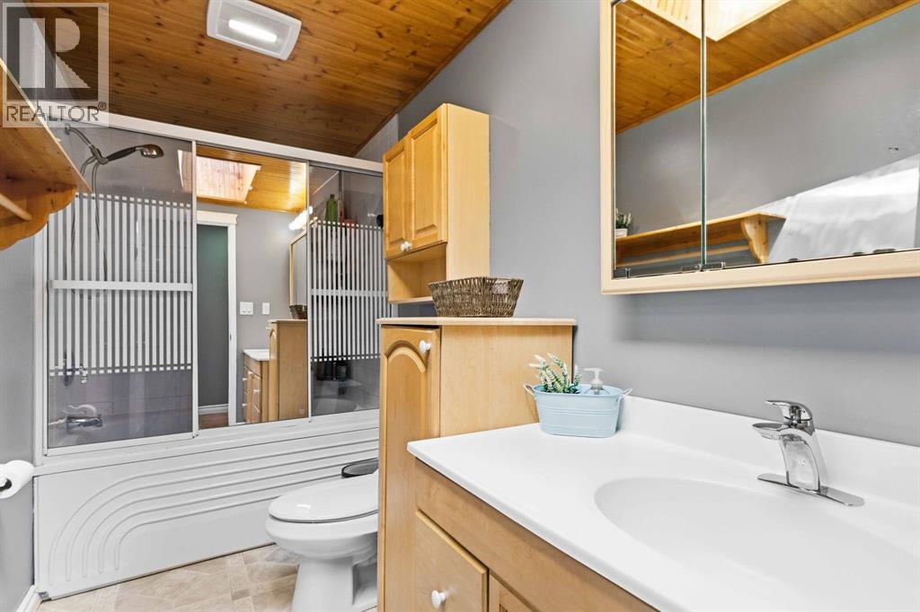 177 Card Crescent, Fort Mcmurray, Alberta  T9K 2H6 - Photo 14 - A2309456
