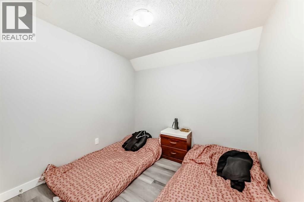 299 Saddlebrook Circle NE, Calgary, Alberta  T3J 0K2 - Photo 25 - A2308566