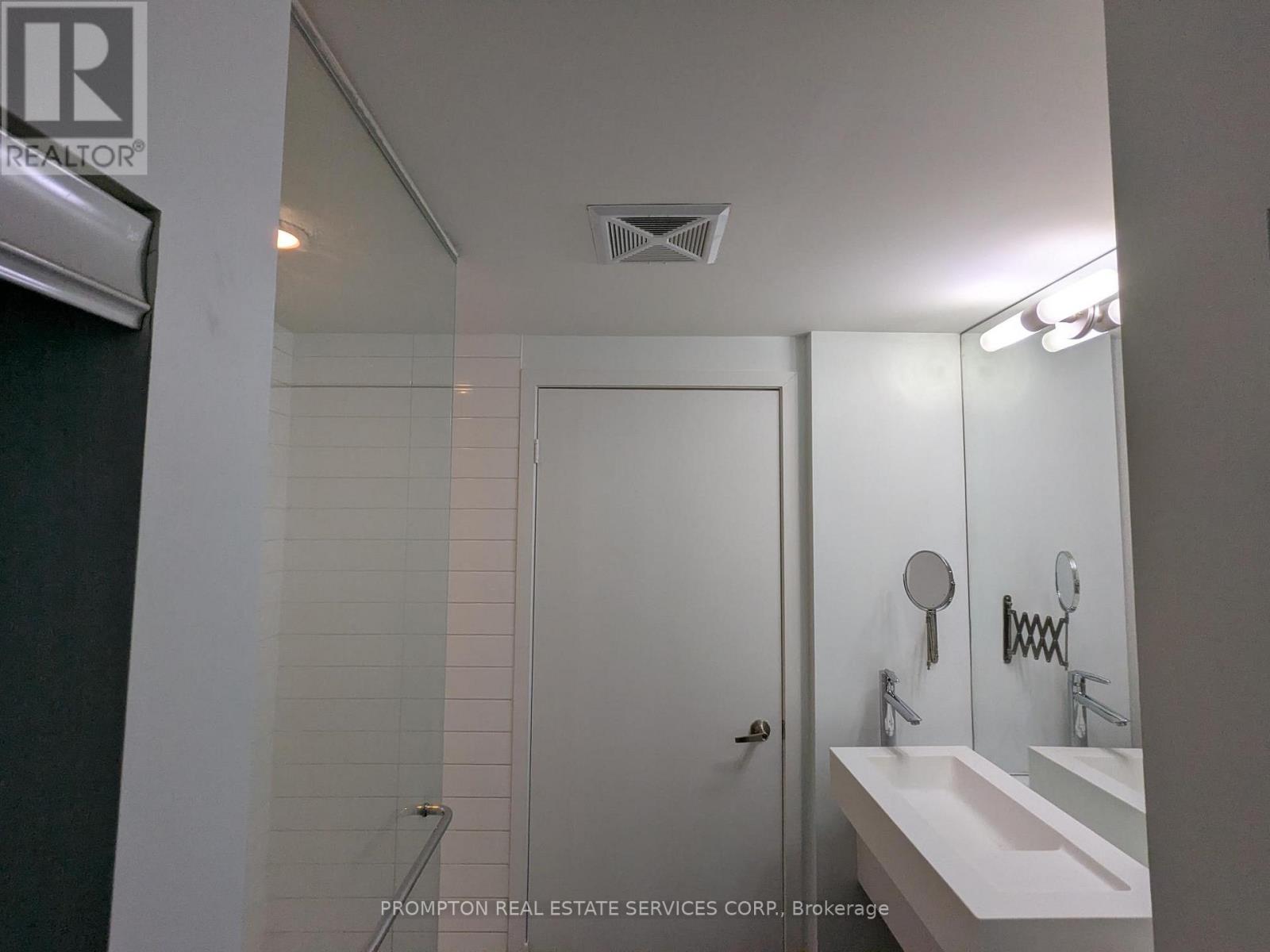 615 - 38 Dan Leckie Way, Toronto, Ontario  M5V 2V6 - Photo 13 - C13106448