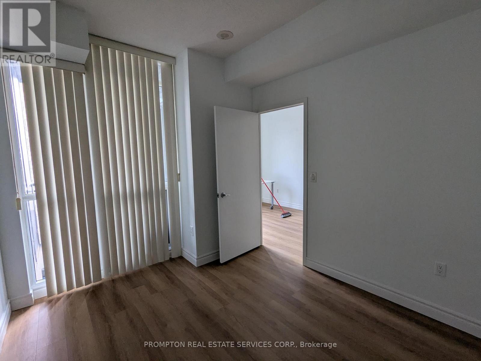 615 - 38 Dan Leckie Way, Toronto, Ontario  M5V 2V6 - Photo 18 - C13106448