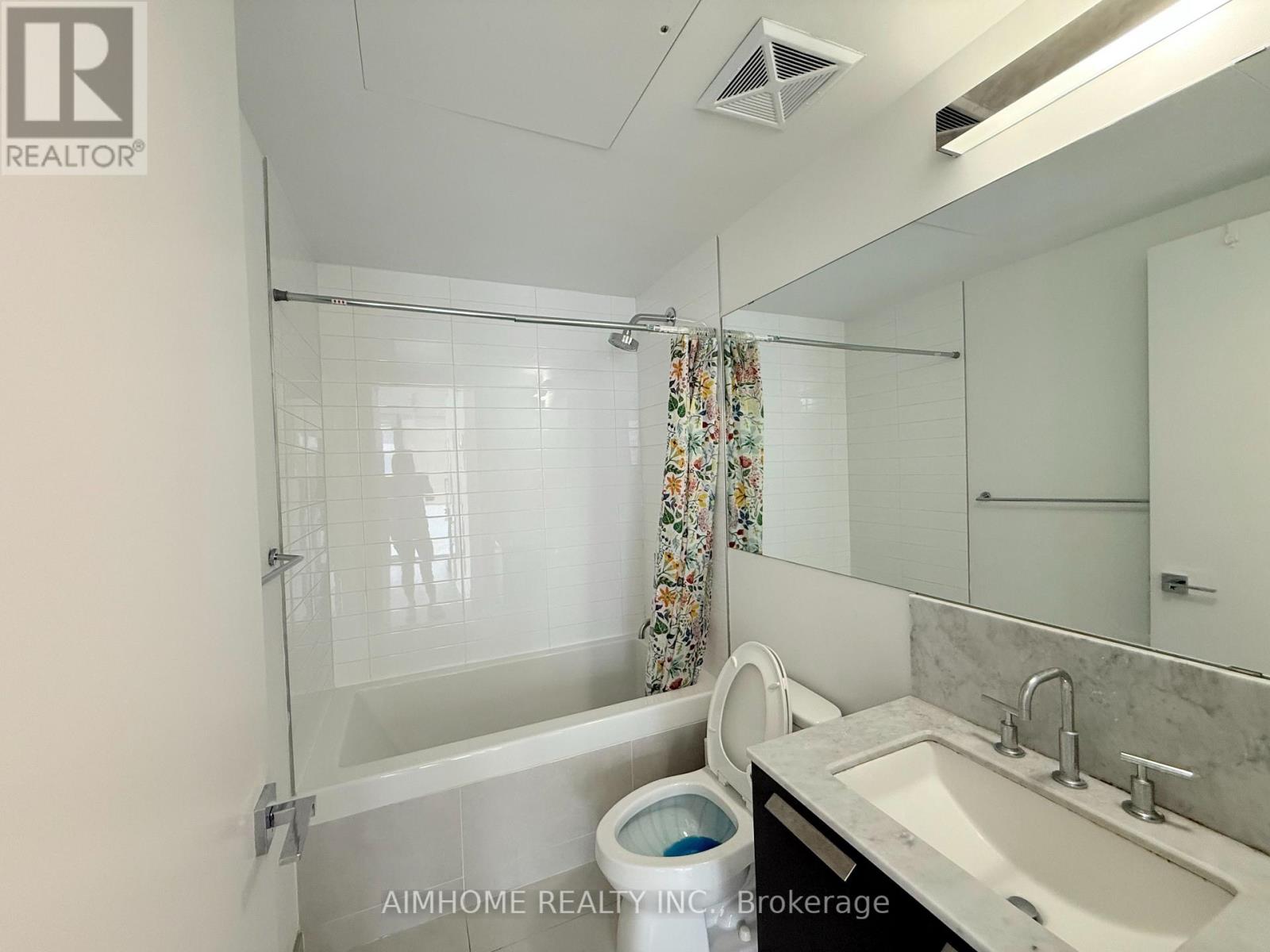 2902 - 57 St Joseph Street, Toronto, Ontario  M5S 0C5 - Photo 6 - C13106450