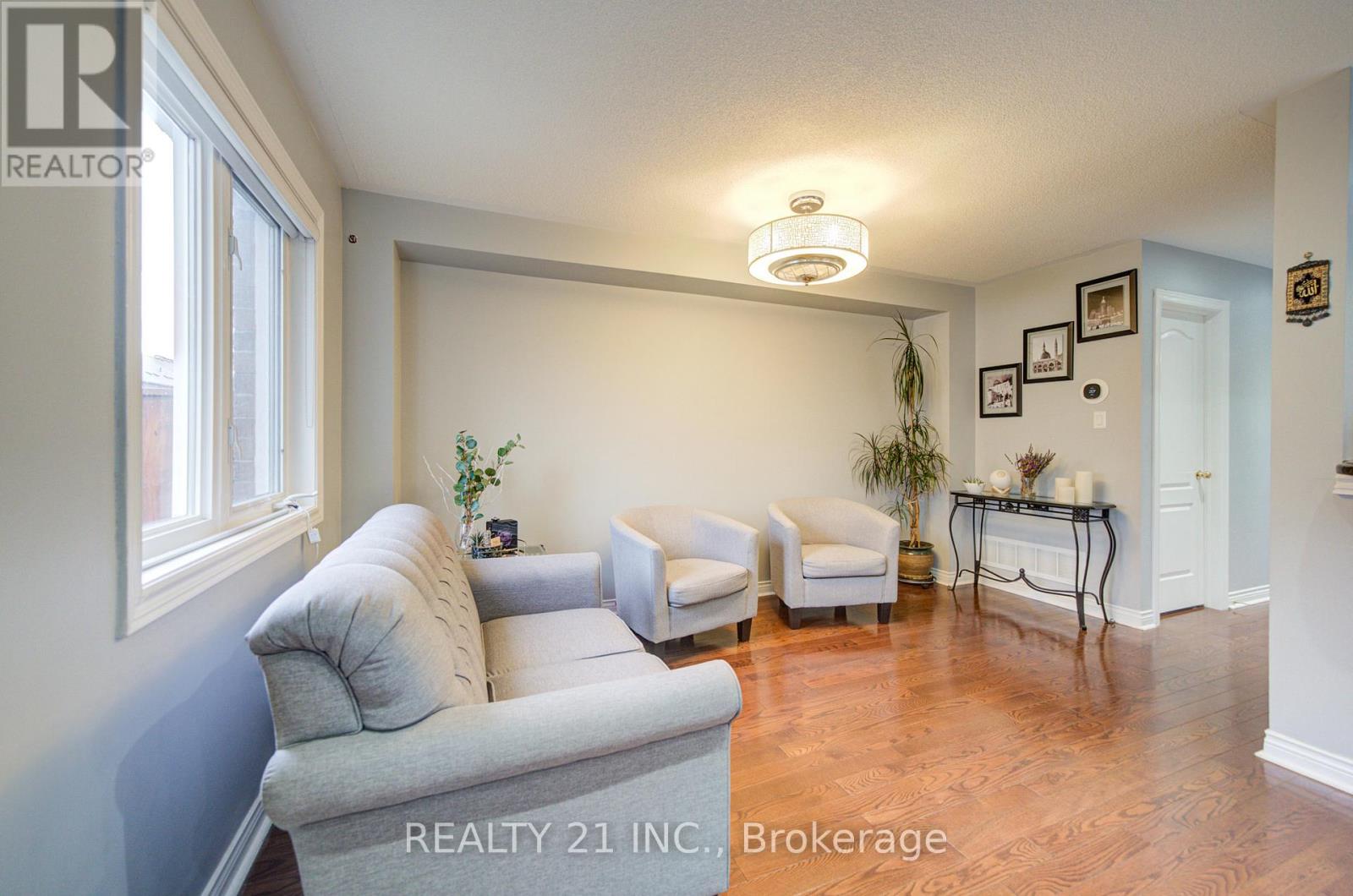 36 Lurcook Street, Ajax, Ontario  L1S 0E5 - Photo 18 - E13106460