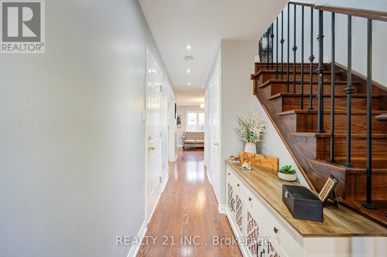 36 Lurcook Street, Ajax, Ontario  L1S 0E5 - Photo 6 - E13106460