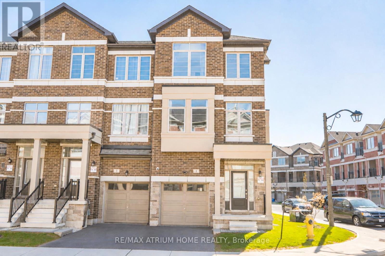 1 Sissons Way, Markham, Ontario  L6B 1R2 - Photo 2 - N13106466