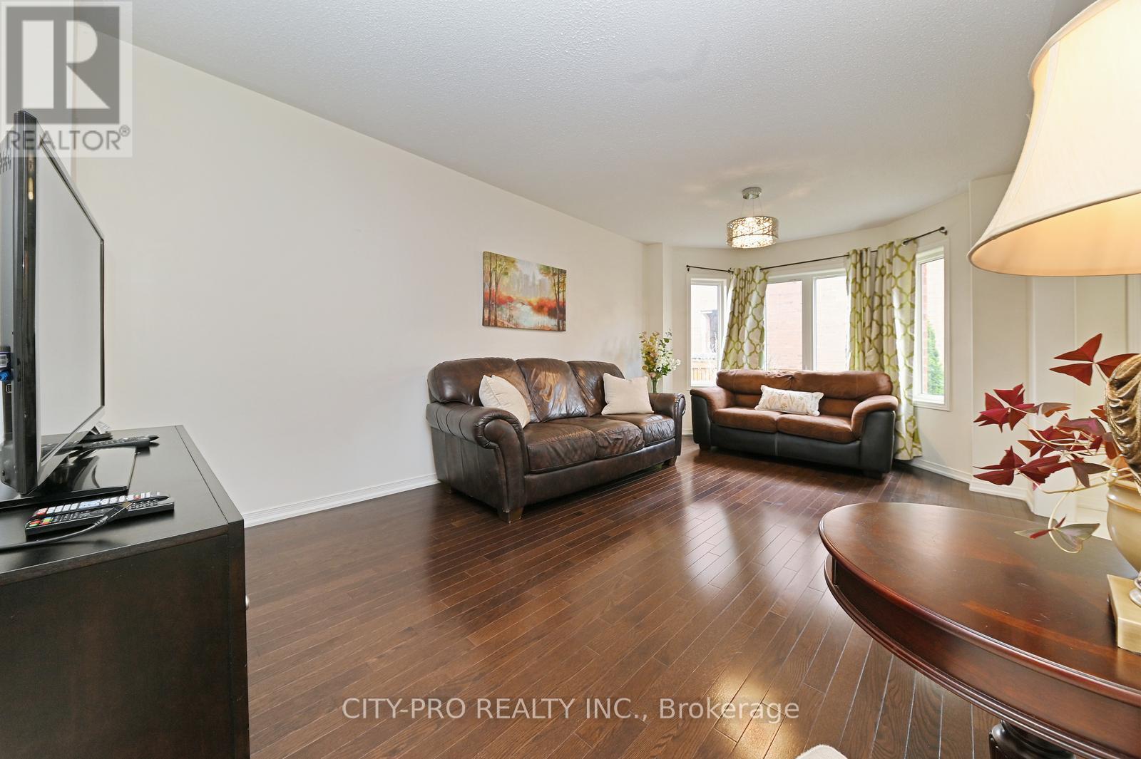 230 Duncan Lane, Milton, Ontario  L9T 8B6 - Photo 12 - W13106452