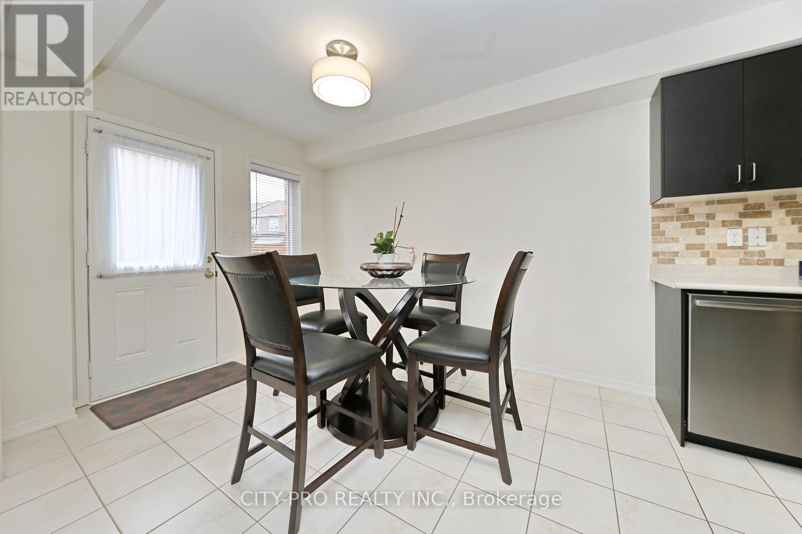 230 Duncan Lane, Milton, Ontario  L9T 8B6 - Photo 13 - W13106452
