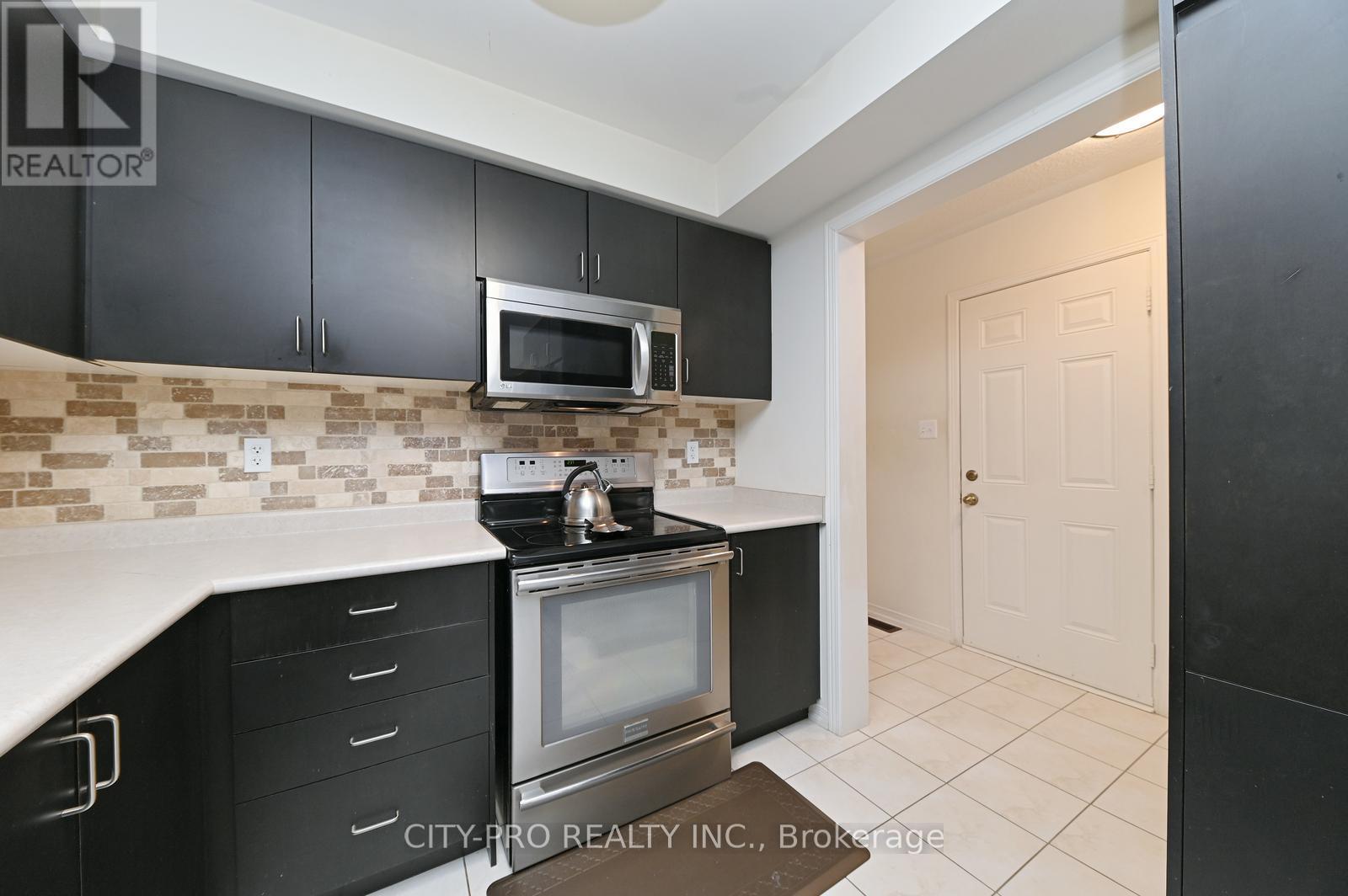 230 Duncan Lane, Milton, Ontario  L9T 8B6 - Photo 17 - W13106452