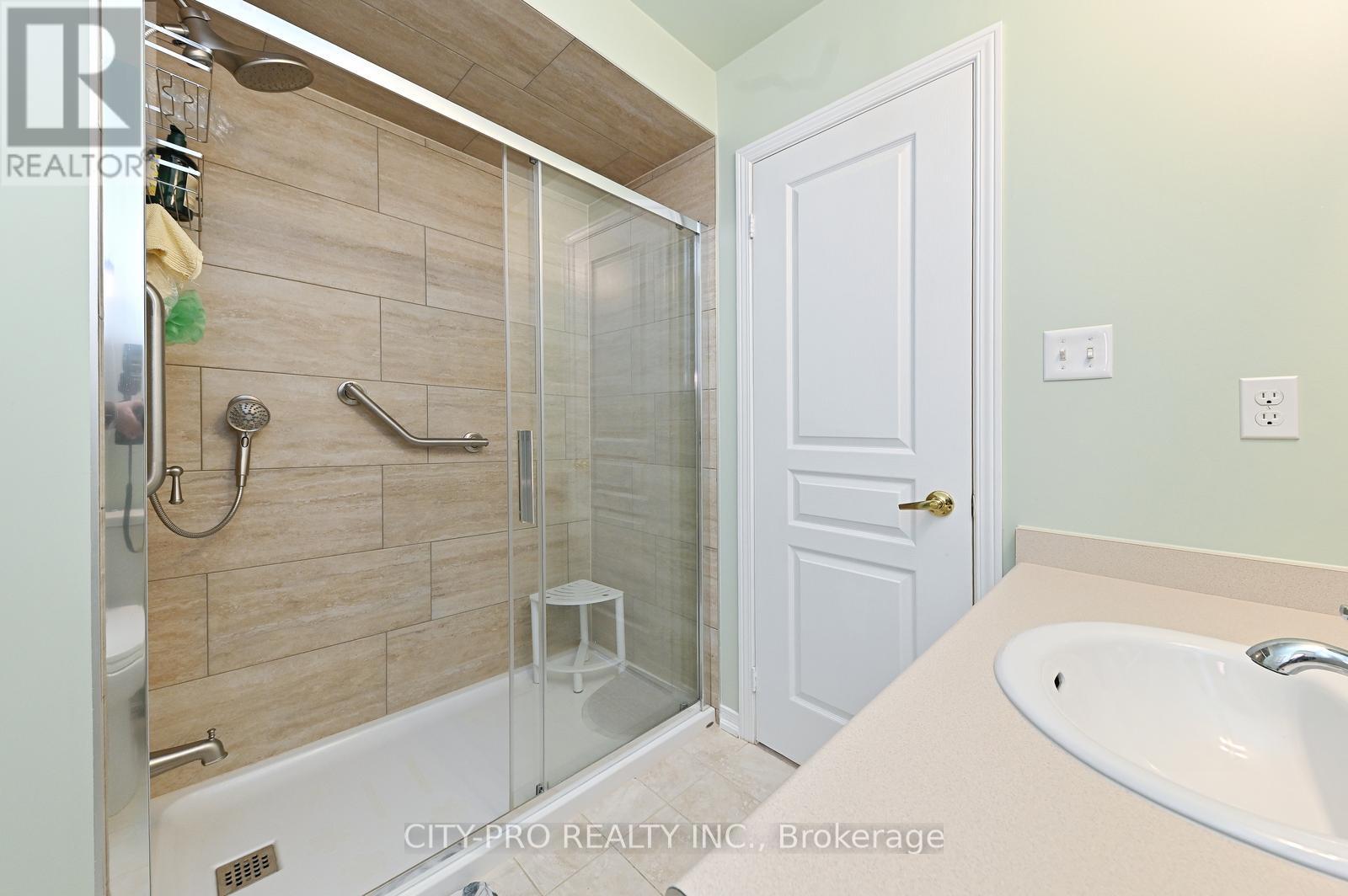 230 Duncan Lane, Milton, Ontario  L9T 8B6 - Photo 34 - W13106452