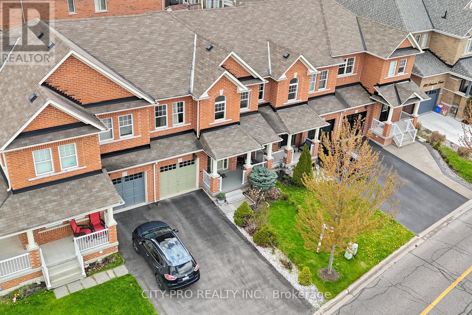 230 Duncan Lane, Milton, Ontario  L9T 8B6 - Photo 4 - W13106452