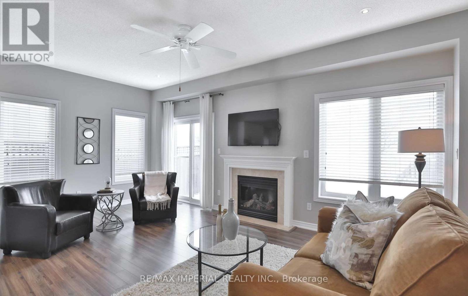 1233 Agram Drive, Oakville, Ontario  L6H 7P1 - Photo 3 - W13106470
