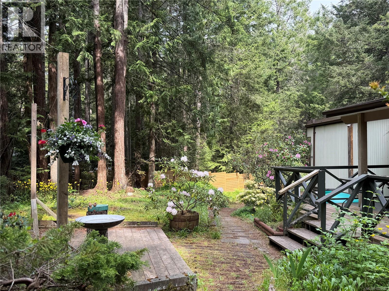 365 King Rd, Gabriola Island, British Columbia  V0R 1X1 - Photo 32 - 1025162
