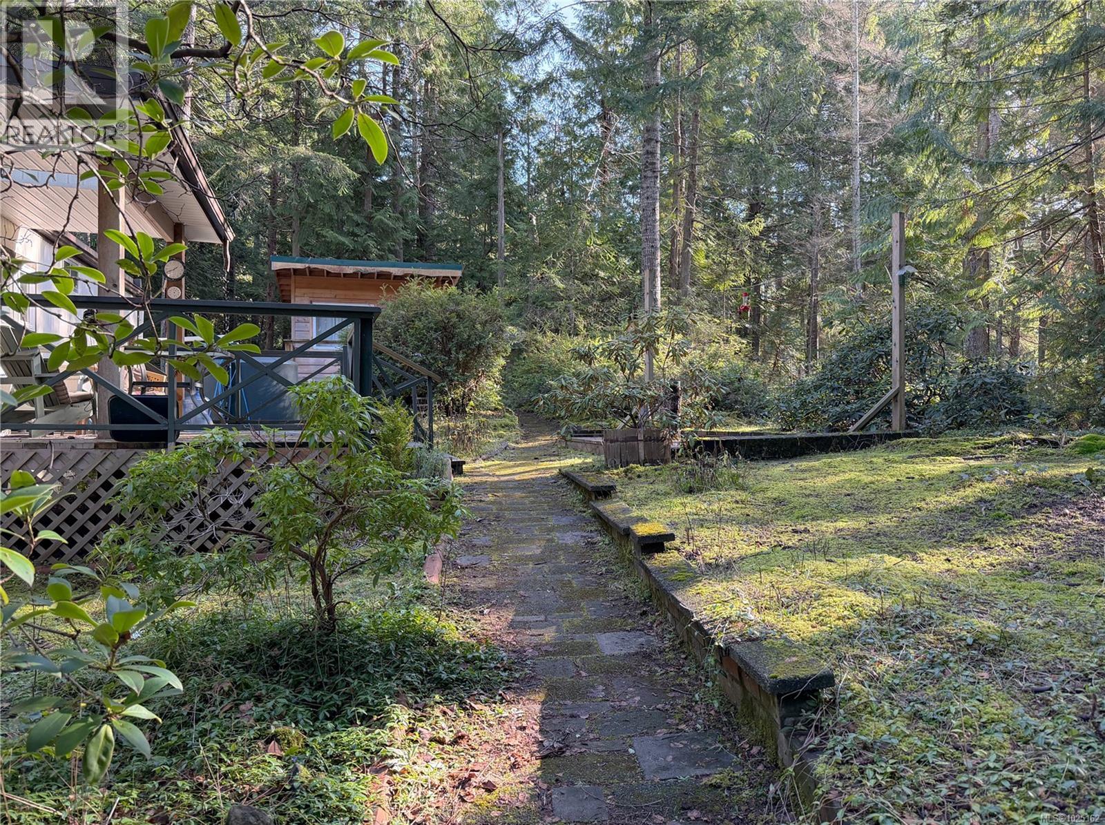 365 King Rd, Gabriola Island, British Columbia  V0R 1X1 - Photo 38 - 1025162