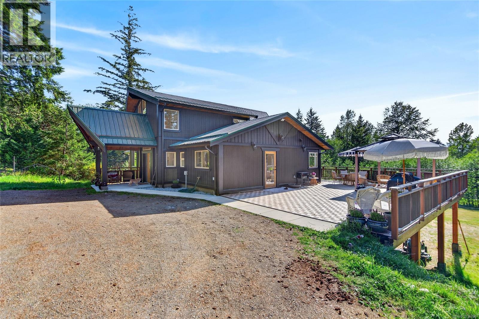 2279/2281 Clark Rd, Courtenay, British Columbia  V9J 1T1 - Photo 3 - 1036285