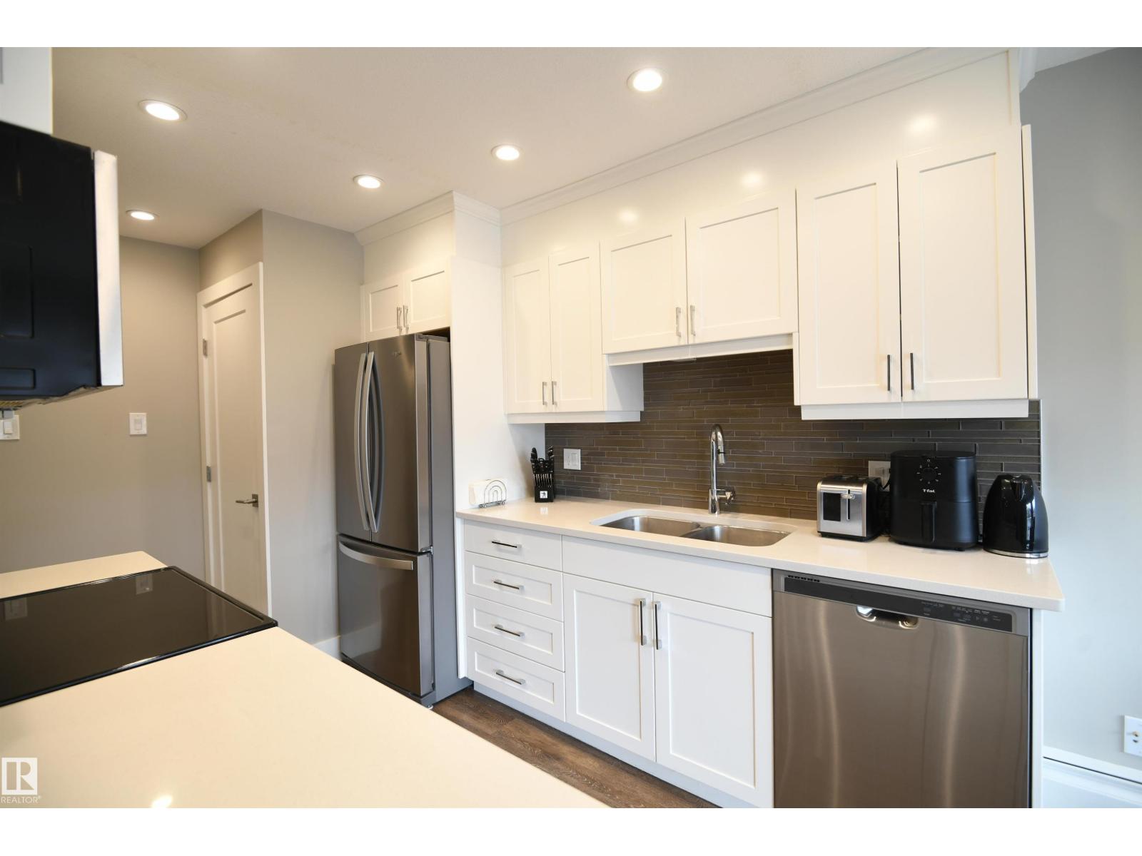 #206 8125 110 ST NW, edmonton, Alberta