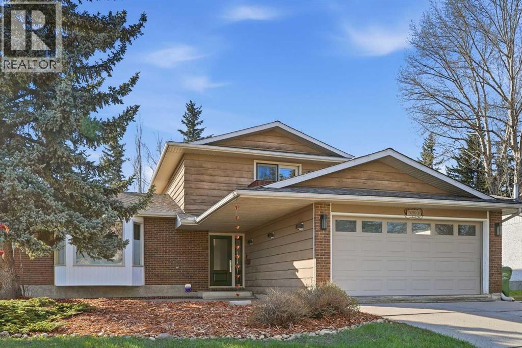 5893 Dalcastle Drive NW, Calgary, Alberta  T3A 2C2 - Photo 8 - A2308737