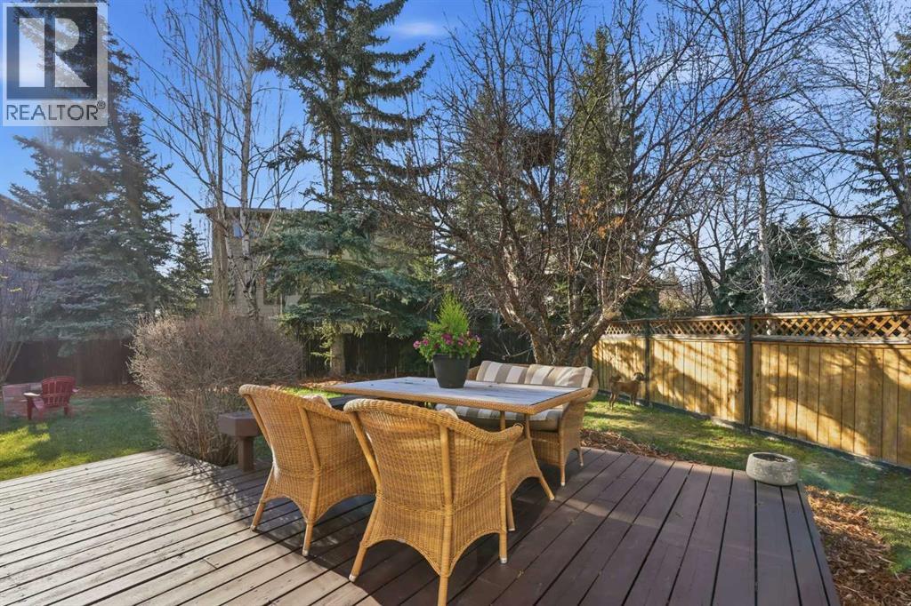 5893 Dalcastle Drive NW, Calgary, Alberta  T3A 2C2 - Photo 43 - A2308737