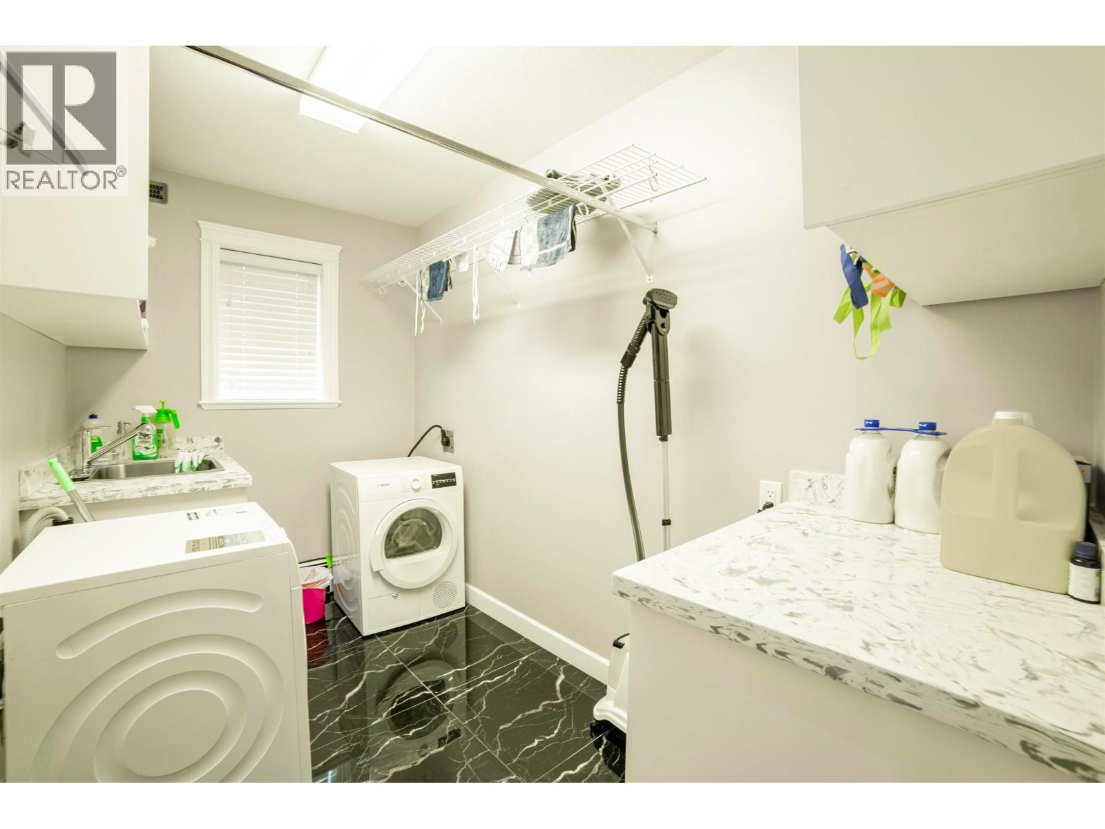 6970 Willingdon Avenue, Burnaby, British Columbia  V5J 3R2 - Photo 31 - R3108090