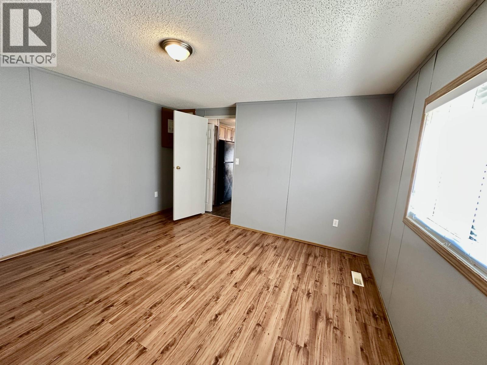 10264 98 Street, Taylor, British Columbia  V0C 2K0 - Photo 14 - R3091594