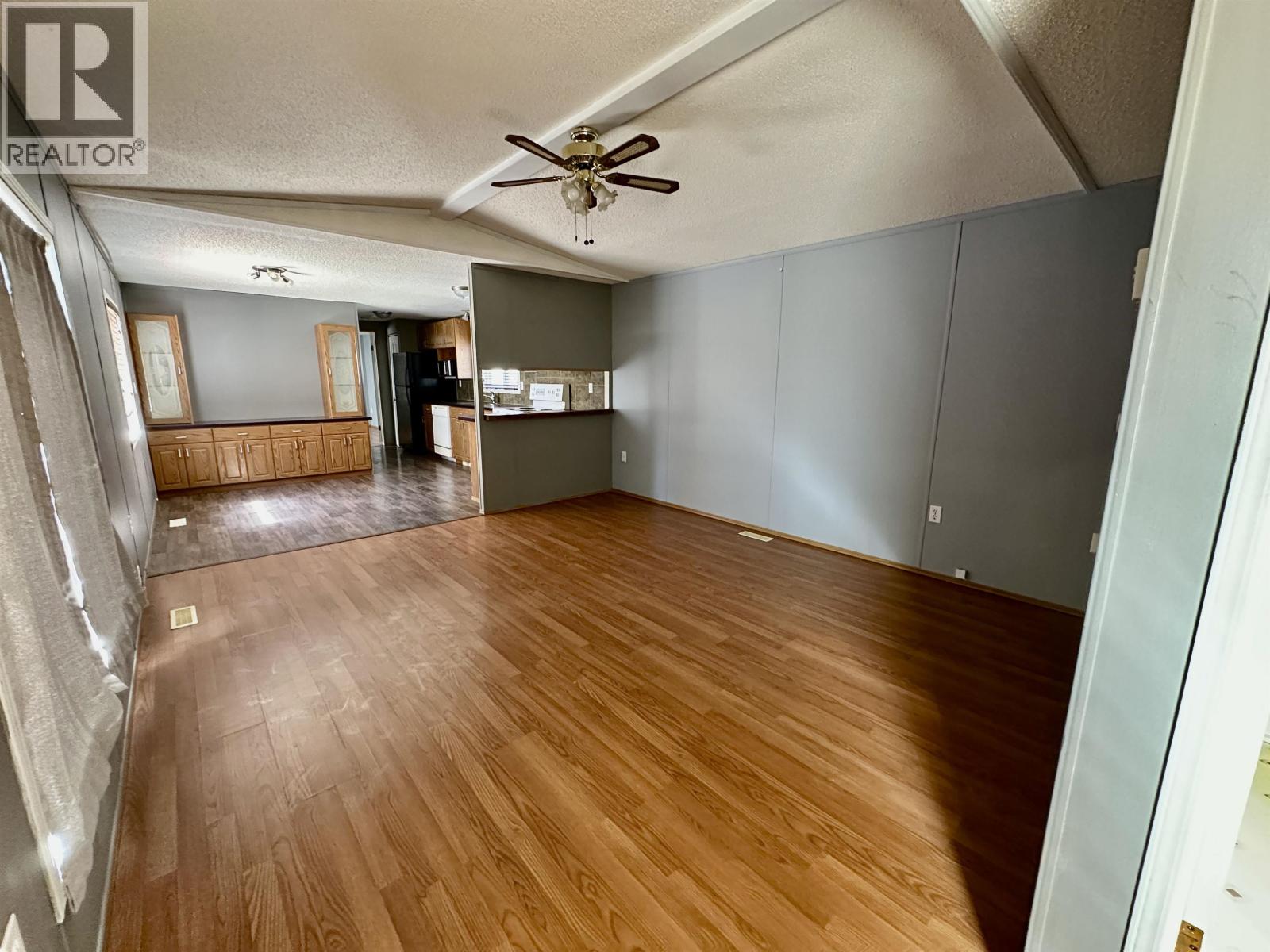 10264 98 Street, Taylor, British Columbia  V0C 2K0 - Photo 4 - R3091594