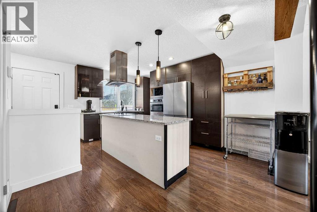 173 Templehill Drive Ne, Calgary, Alberta  T1Y 5K6 - Photo 7 - A2301971