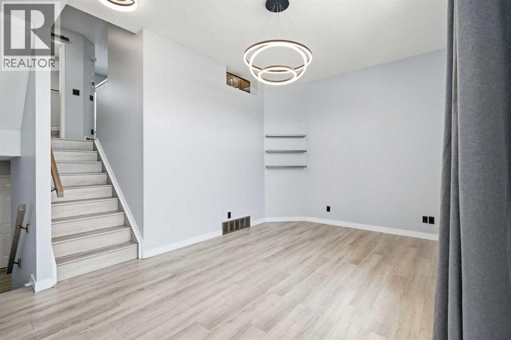 337 Copperfield Boulevard SE, Calgary, Alberta  T2Z 4Z4 - Photo 4 - A2304037